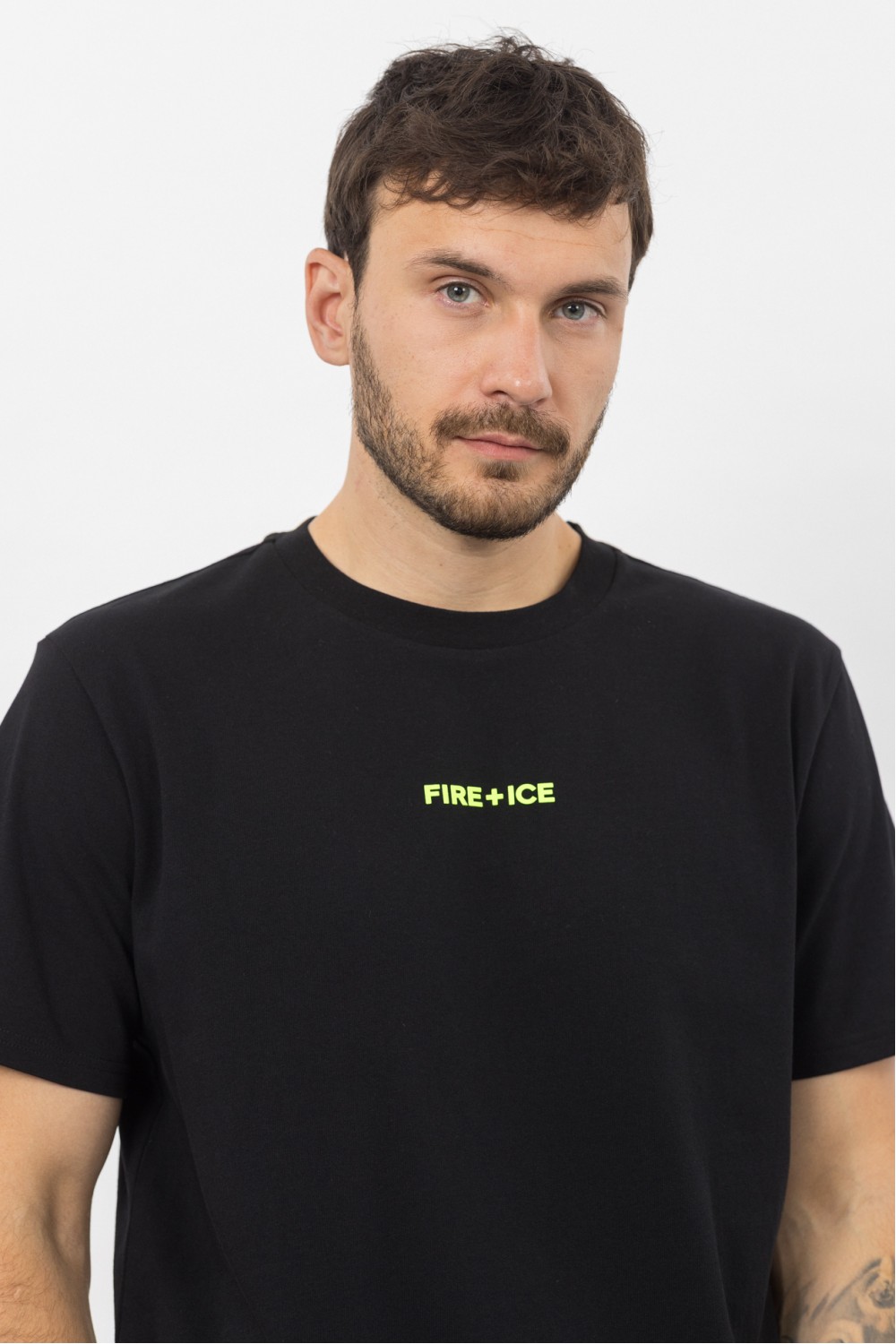 Футболка MICK3